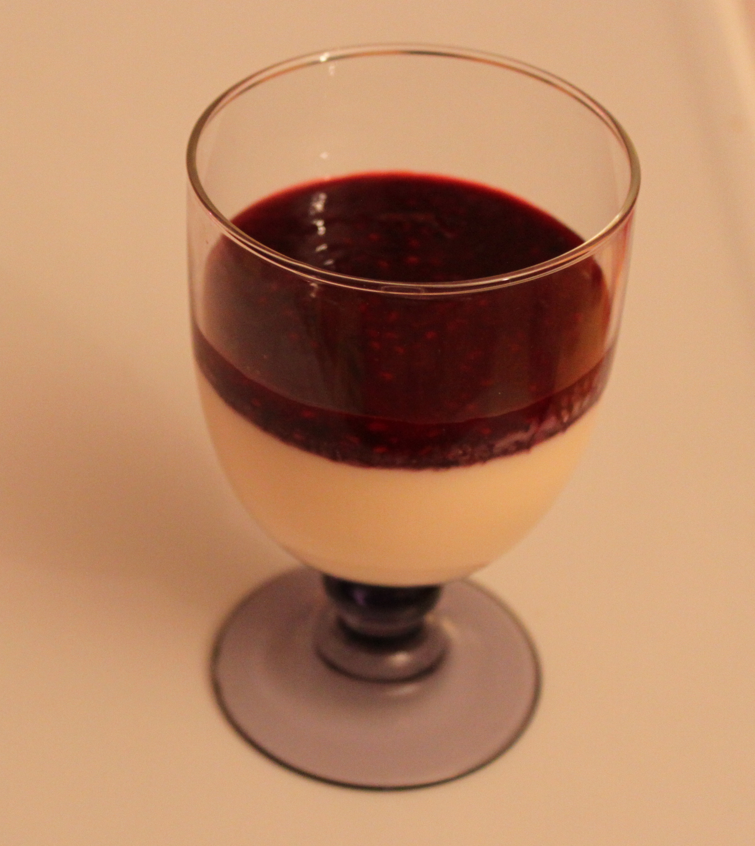 La panna cotta dans son verre.